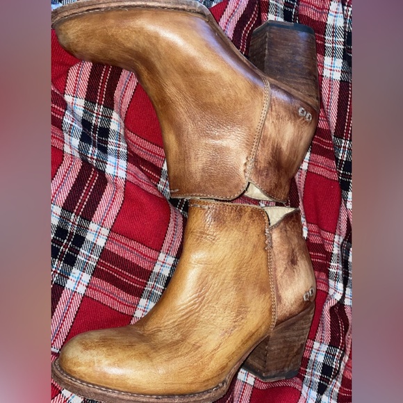 Yell Bed Stu Booties - Picture 3 of 7